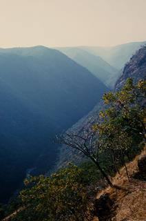 Bell Point / Lunsemfwa Wonder Gorge image 1